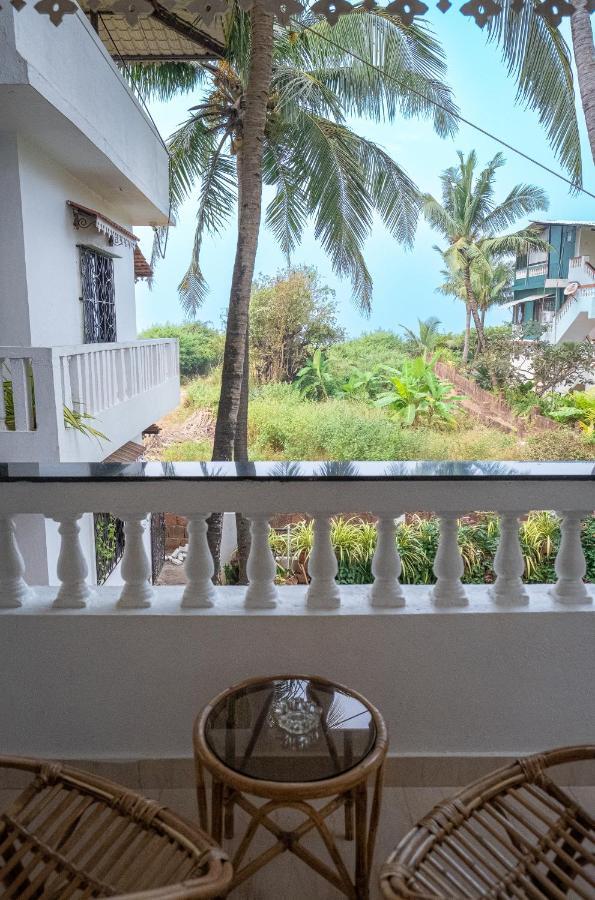 Shanu'S Seaside Inn - A Guesthouse, 100 Metres To Candolim Beach Exterior foto