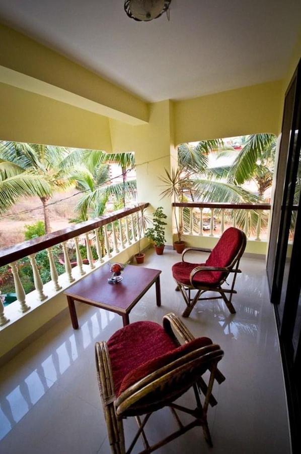 Shanu'S Seaside Inn - A Guesthouse, 100 Metres To Candolim Beach Exterior foto